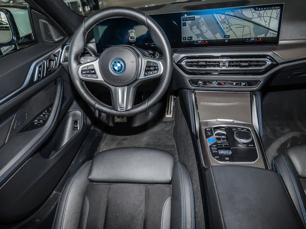 BMW i4 2023
