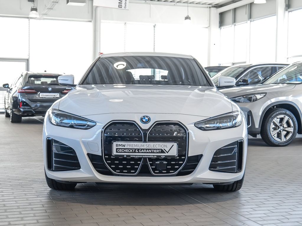 BMW i4 2023