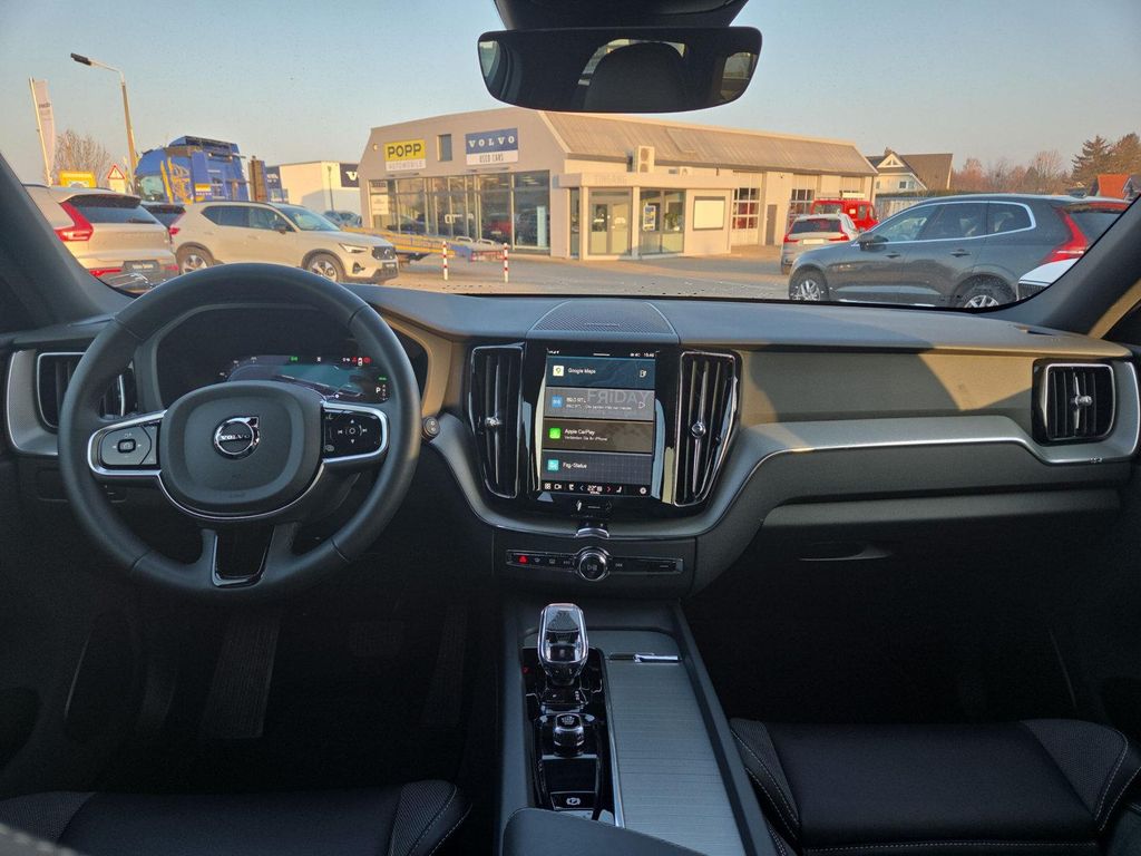 Volvo XC60 2025