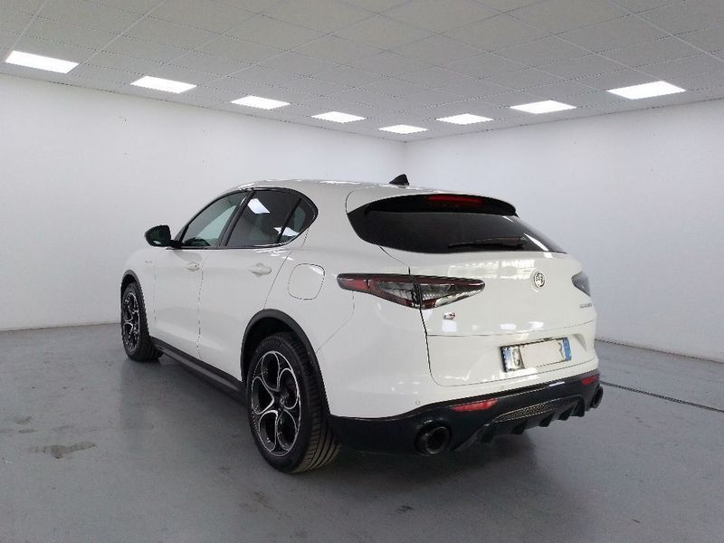 Alfa Romeo Stelvio 2024