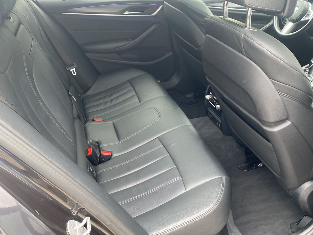 BMW 530 2023