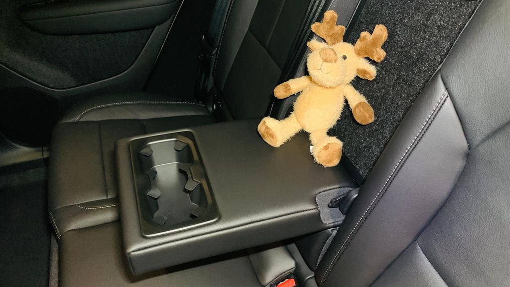 Volvo XC40 2025