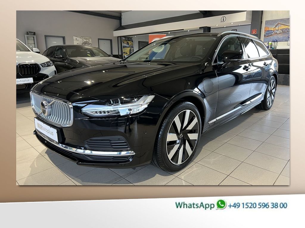 Volvo V90 2025