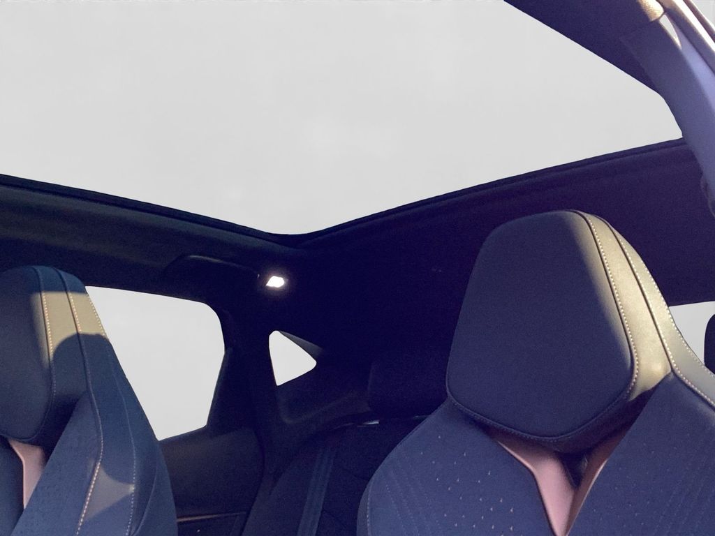 Cupra Tavascan 2025