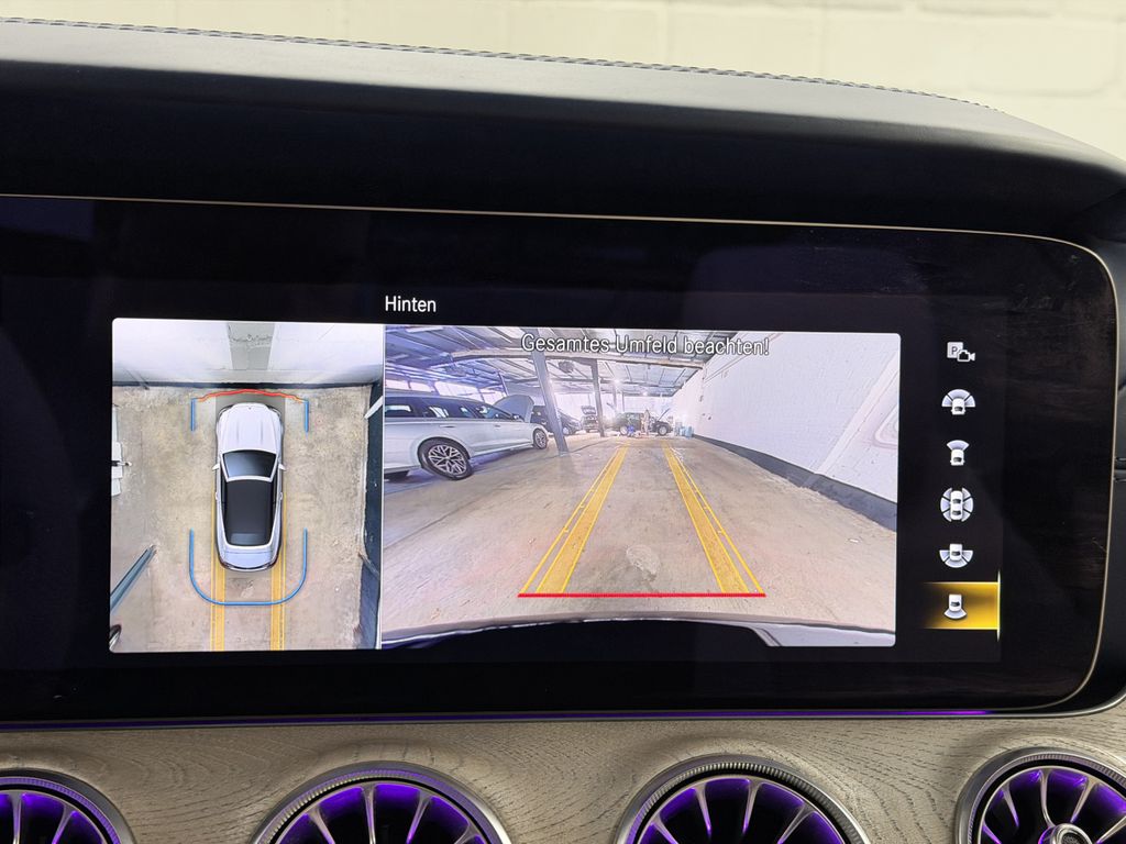 Mercedes-Benz E 300 2023