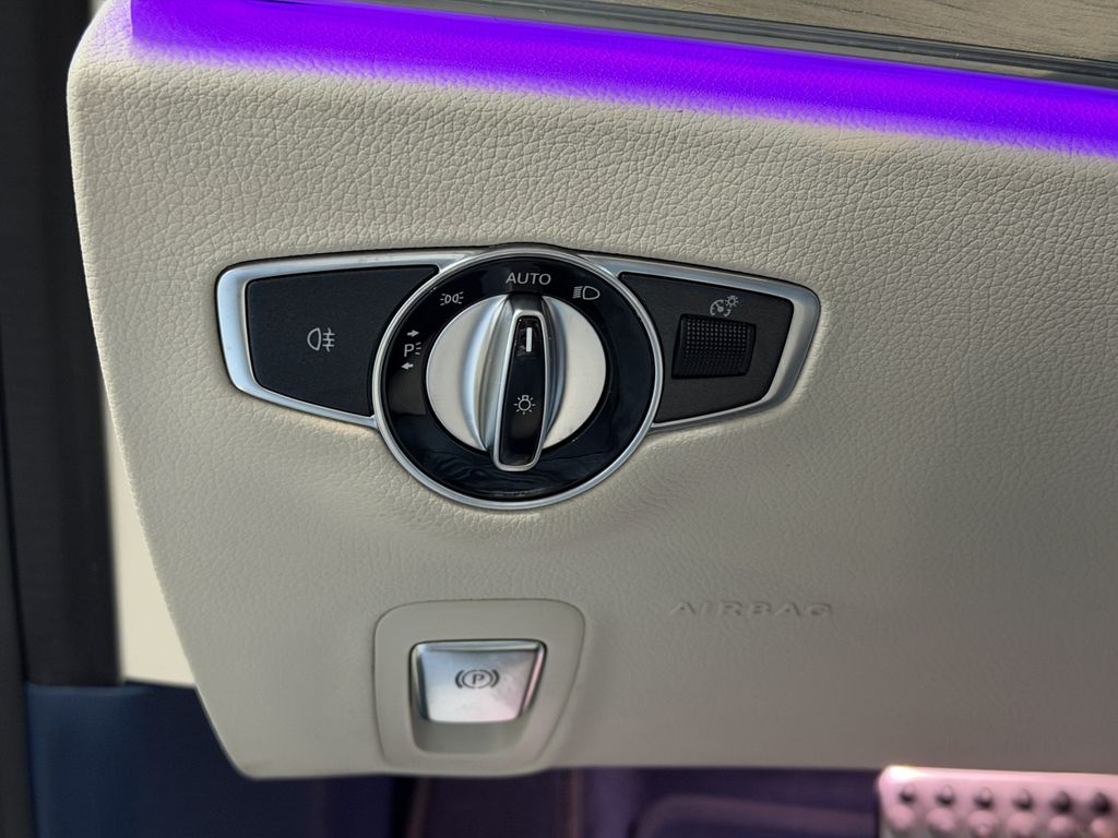 Mercedes-Benz E 300 2023