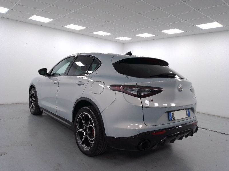 Alfa Romeo Stelvio 2024