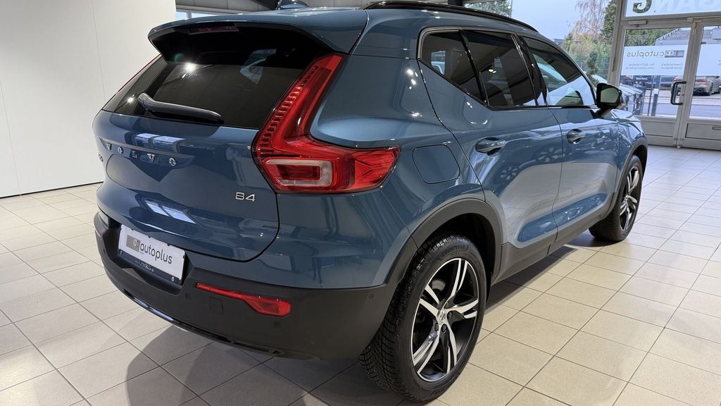 Volvo XC40 2024