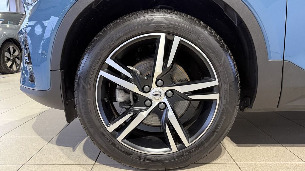 Volvo XC40 2024