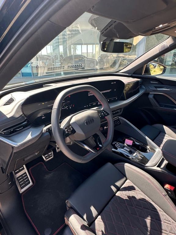 Audi Q5 2025