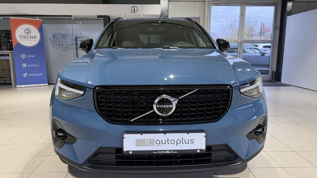 Volvo XC40 2024
