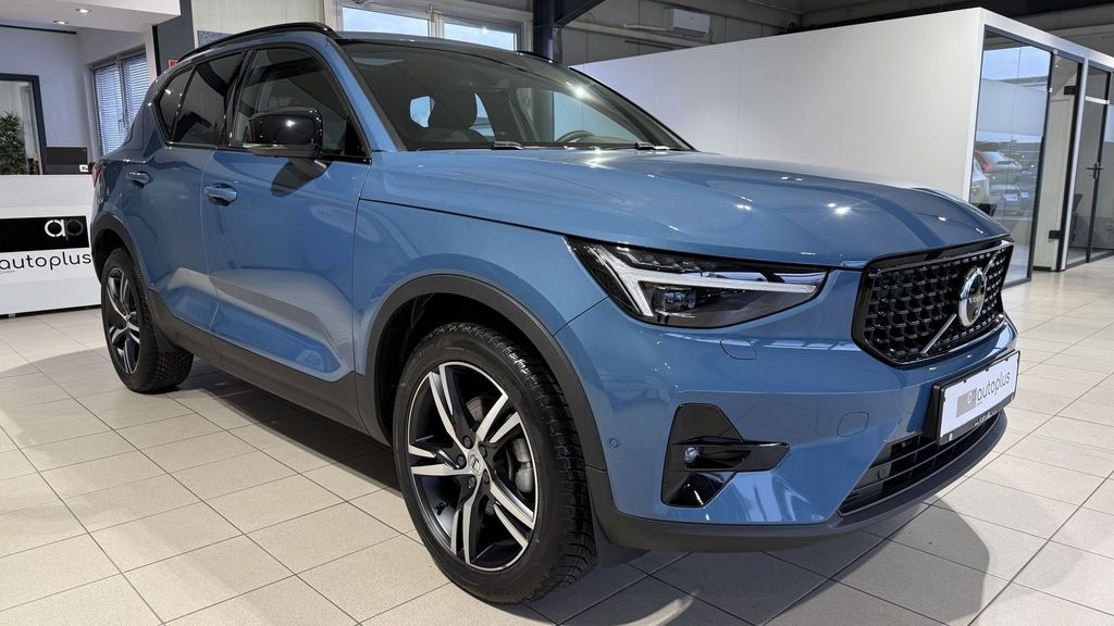Volvo XC40 2024