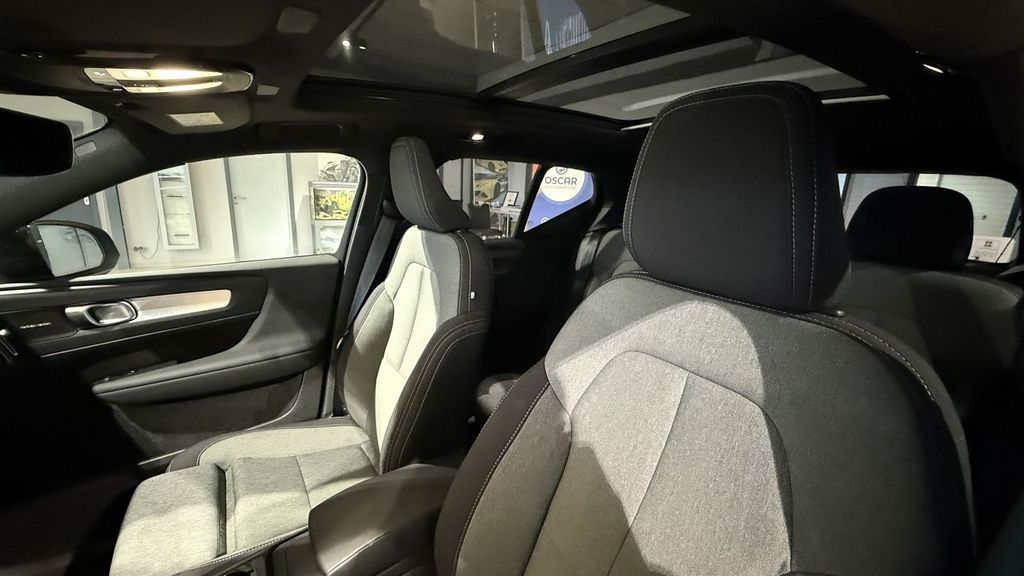Volvo XC40 2024
