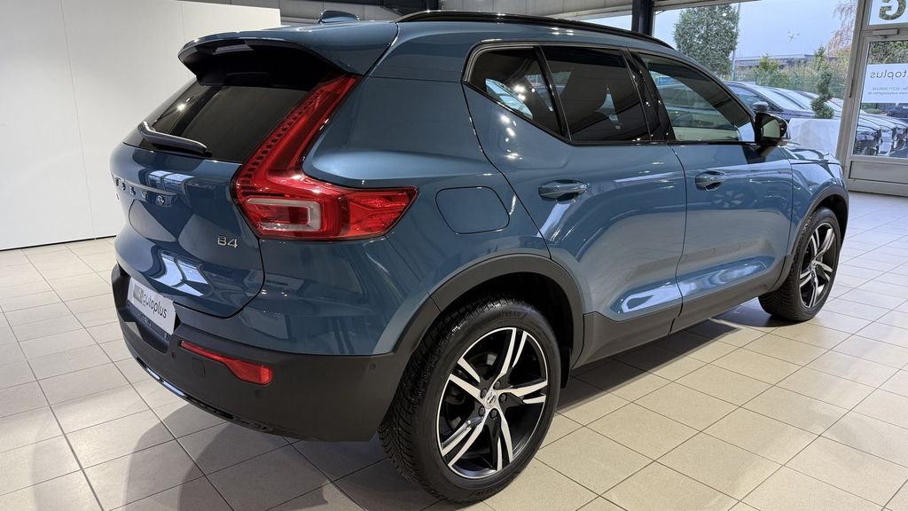Volvo XC40 2024