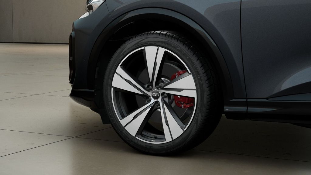 Audi SQ5 2025