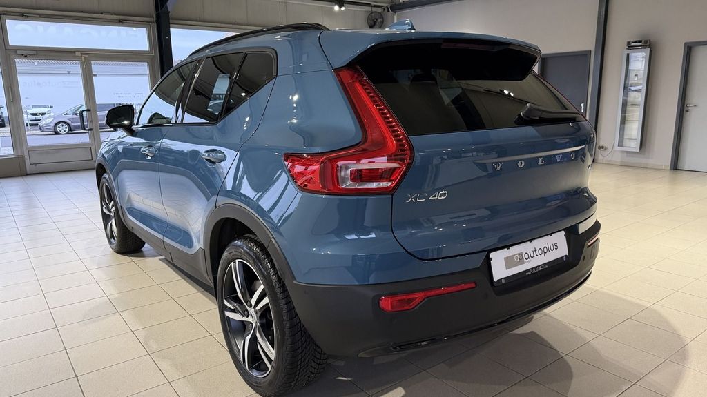 Volvo XC40 2024