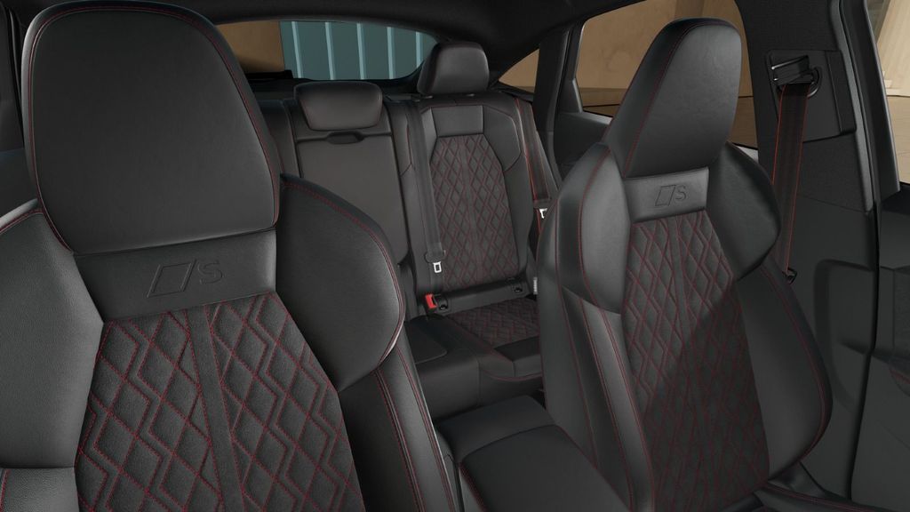 Audi SQ5 2025