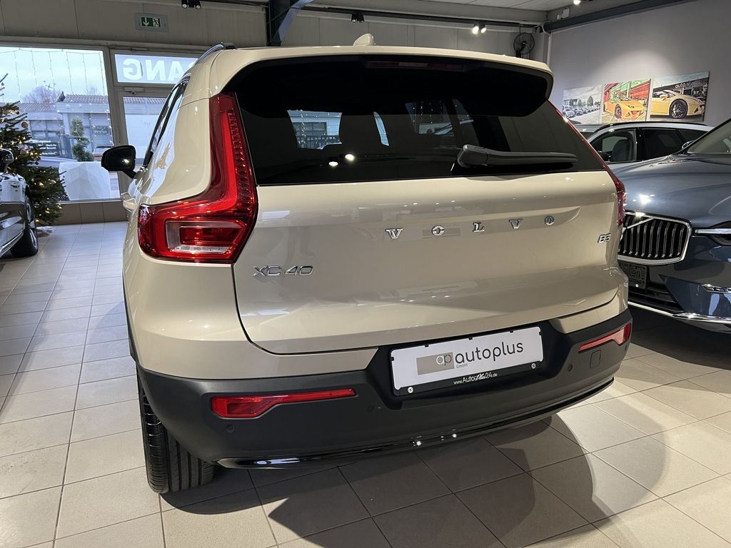 Volvo XC40 2024