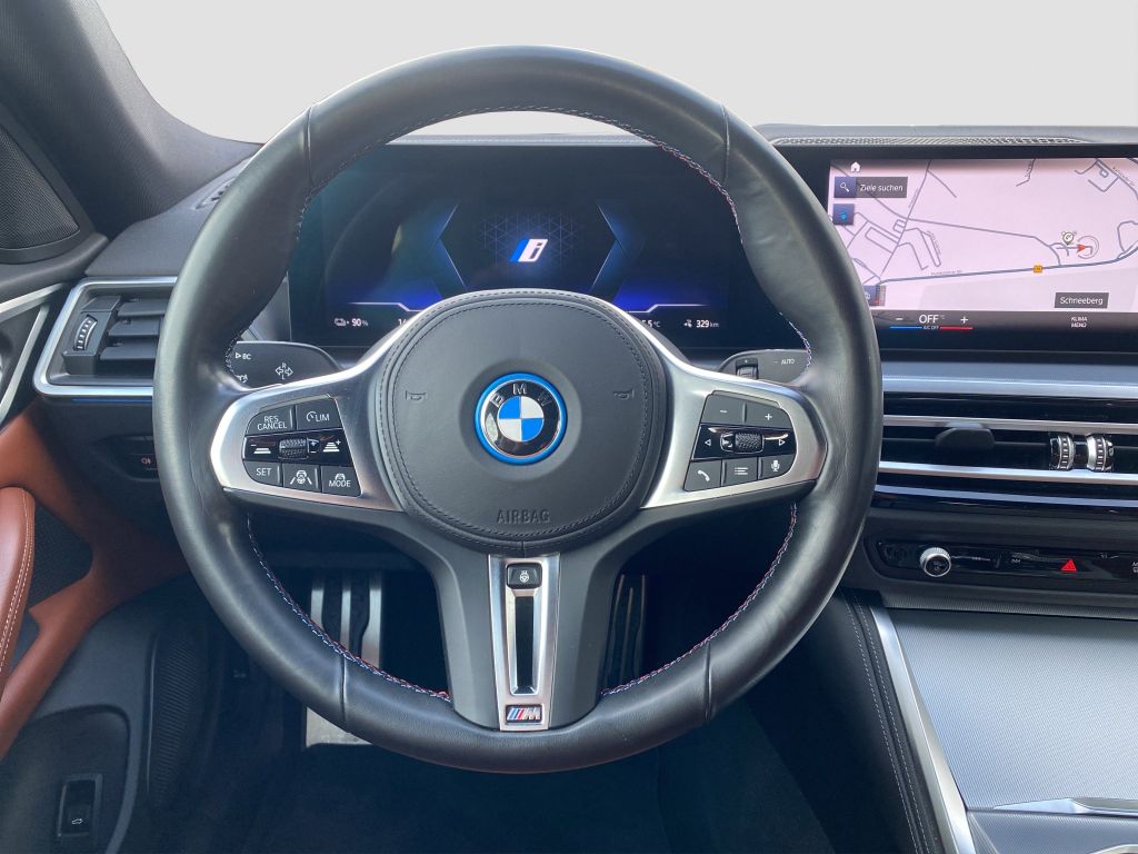 BMW i4 2023