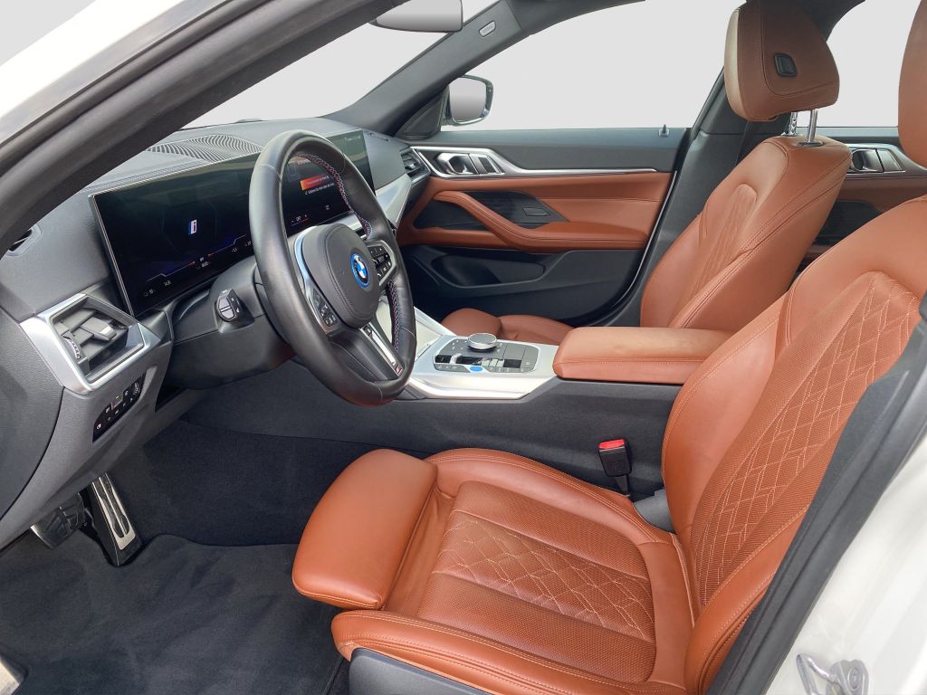 BMW i4 2023