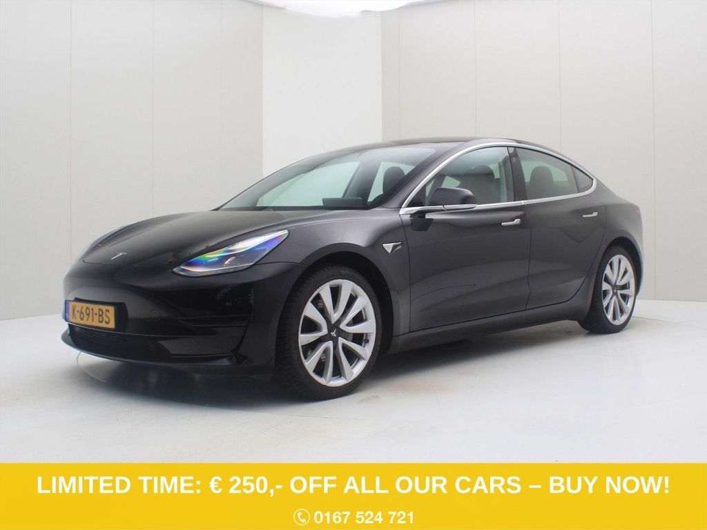 Tesla Model 3 2020