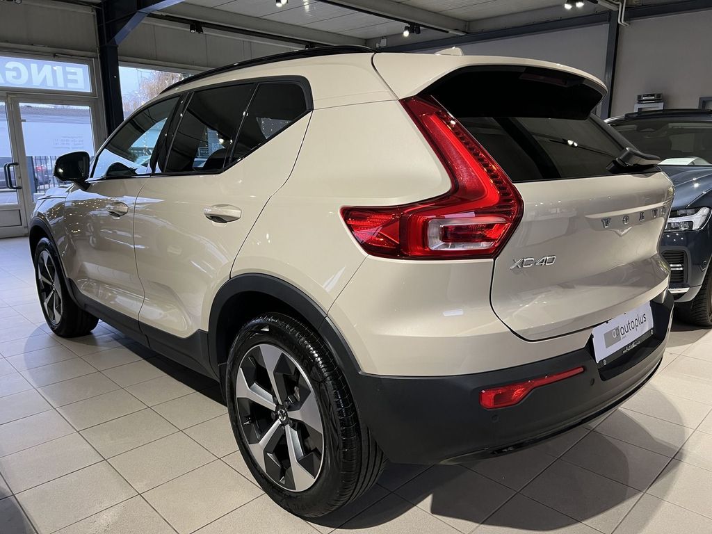 Volvo XC40 2024