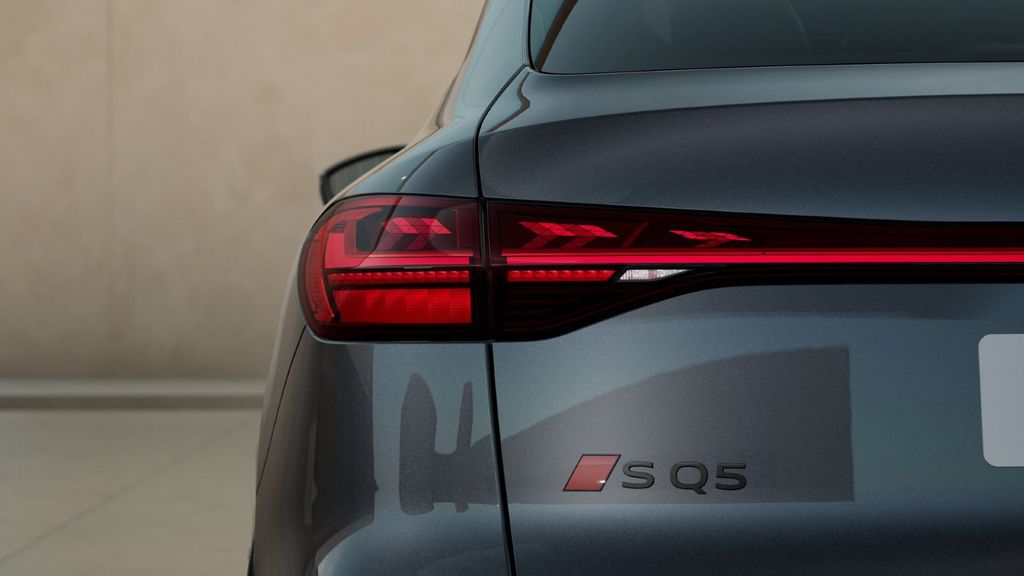 Audi SQ5 2025