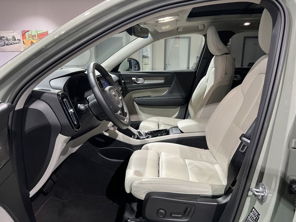 Volvo XC40 2022