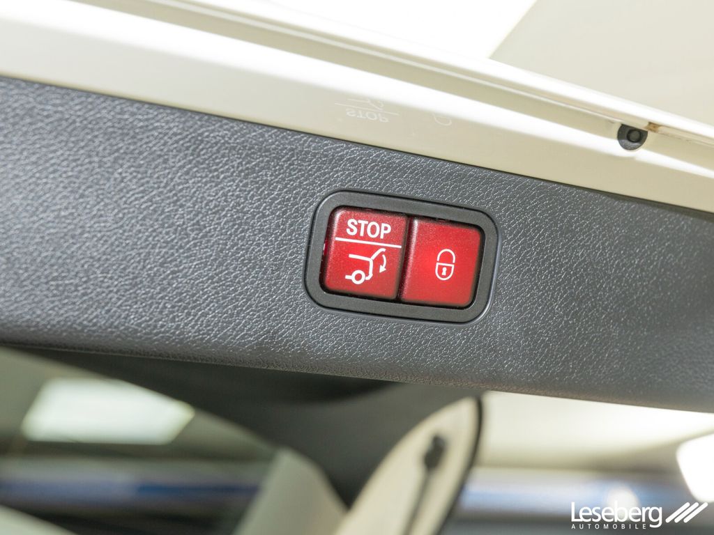 Mercedes-Benz E 300 2025