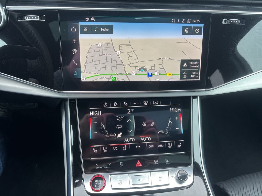 Audi SQ7 2025