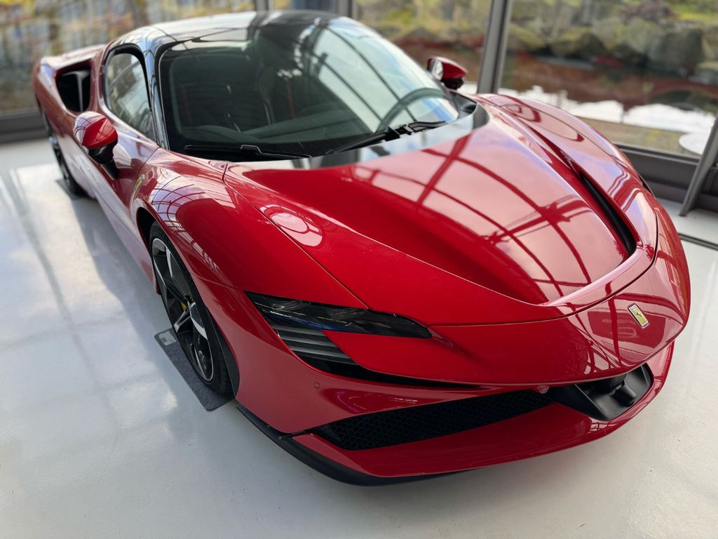 Ferrari SF90