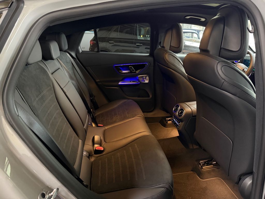 Mercedes-Benz GLC 300 2026