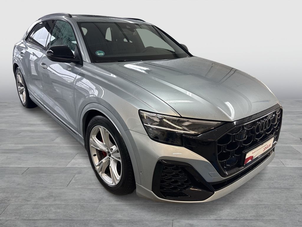 Audi SQ8 2025