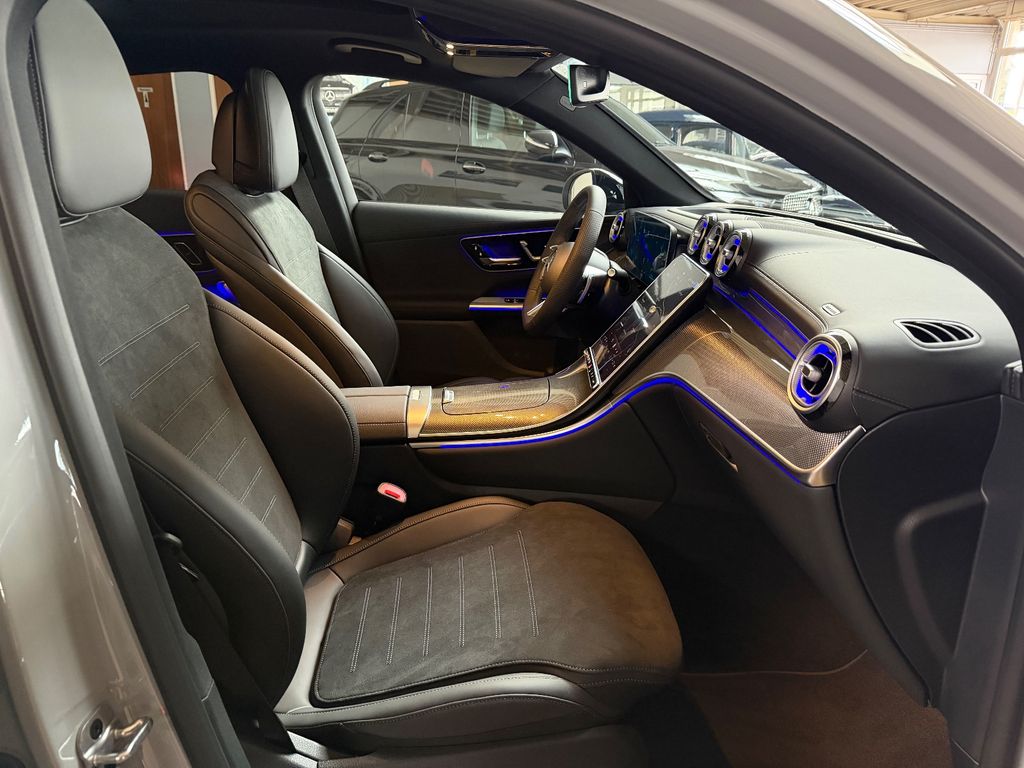 Mercedes-Benz GLC 300 2026