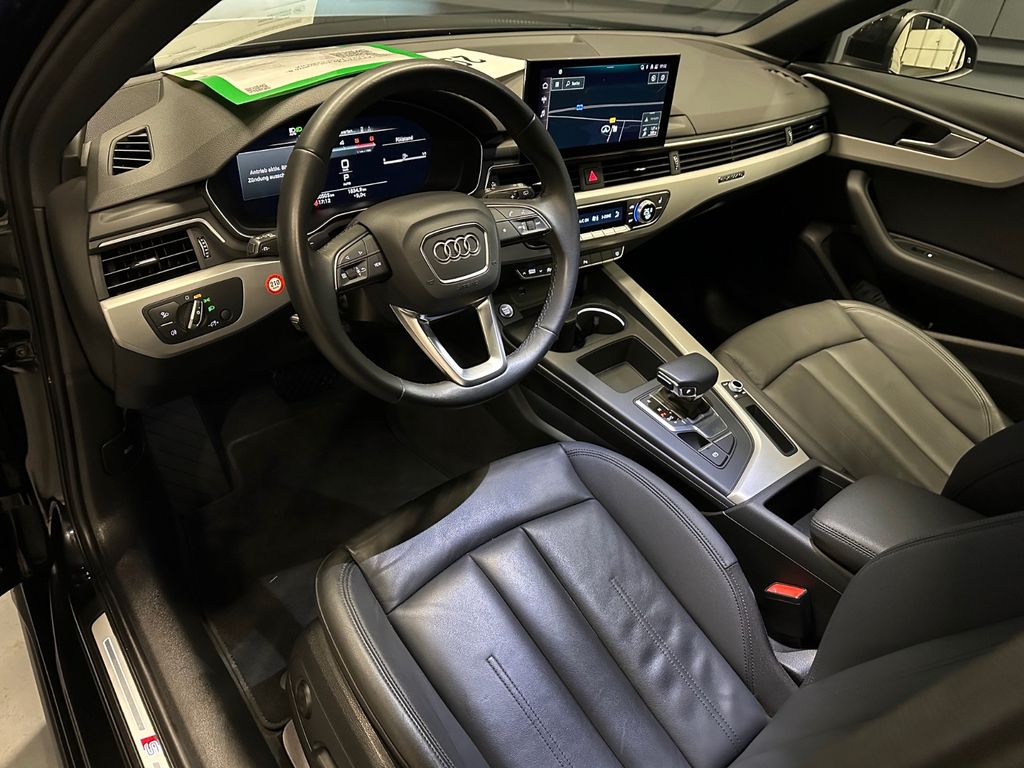 Audi A4 2023