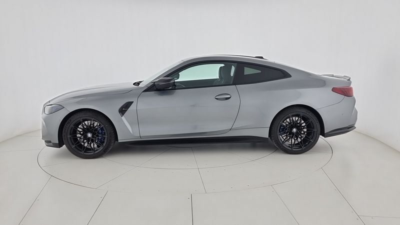 BMW M4 2025