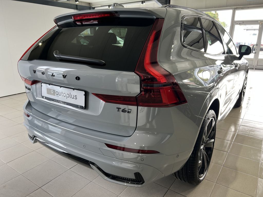 Volvo XC60 2025