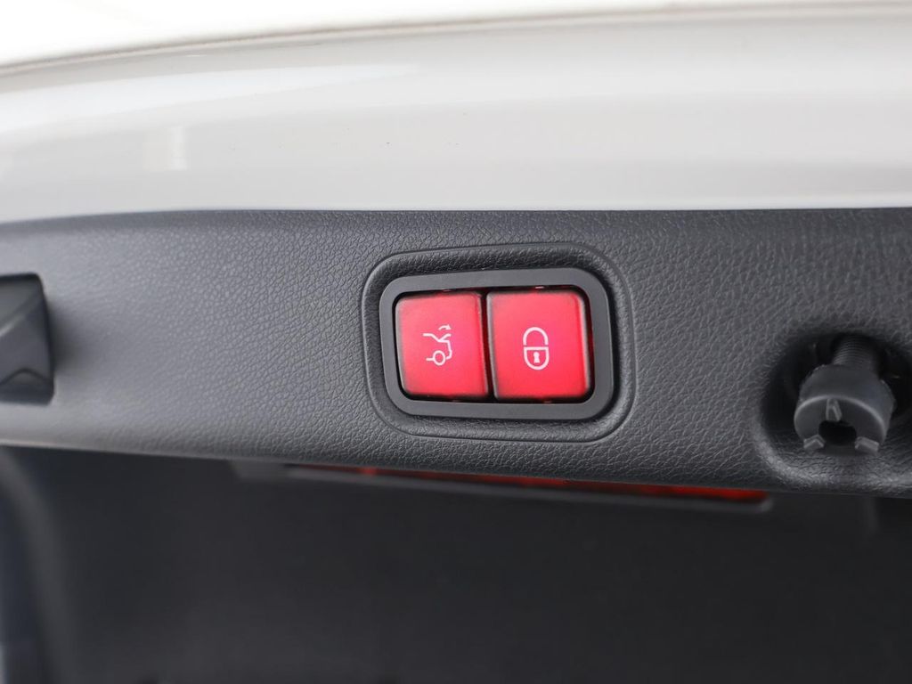 Mercedes-Benz E 300 2020