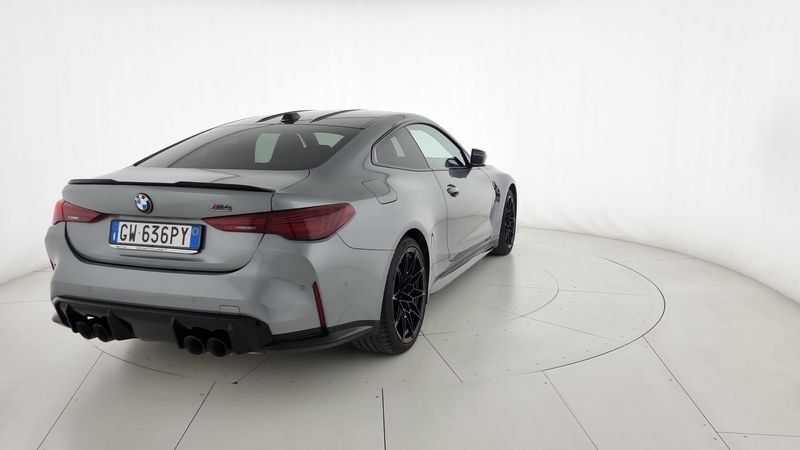 BMW M4 2025
