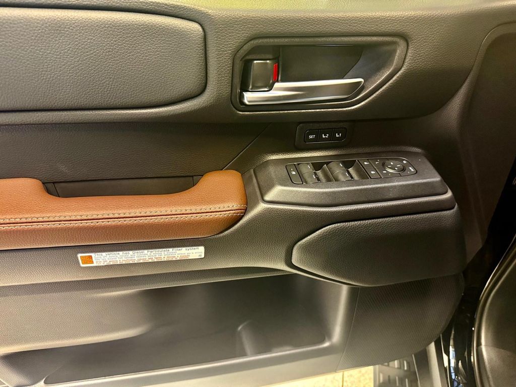 Toyota Land Cruiser 2025