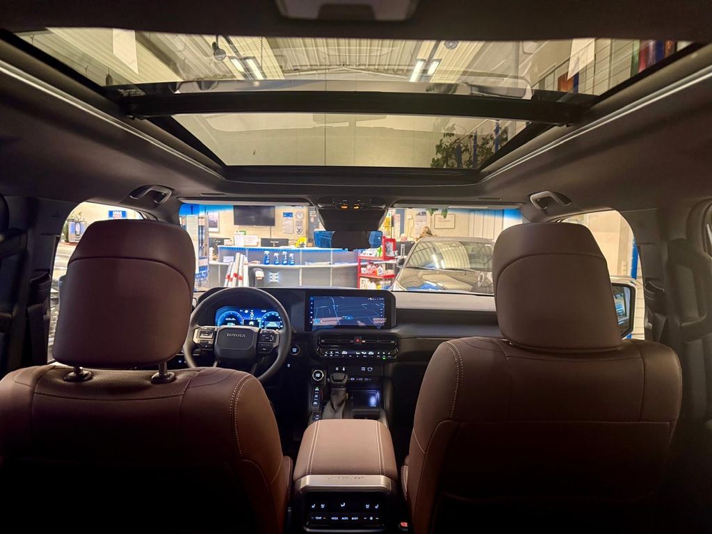 Toyota Land Cruiser 2025