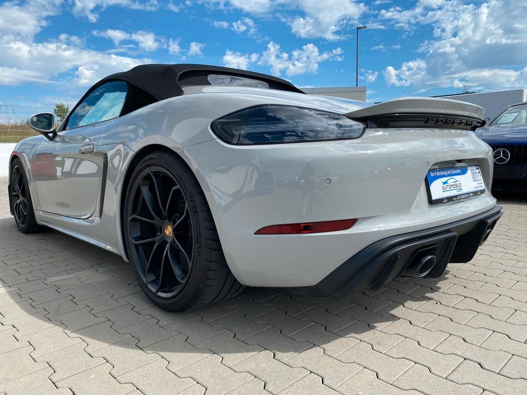 Porsche Boxster 2021