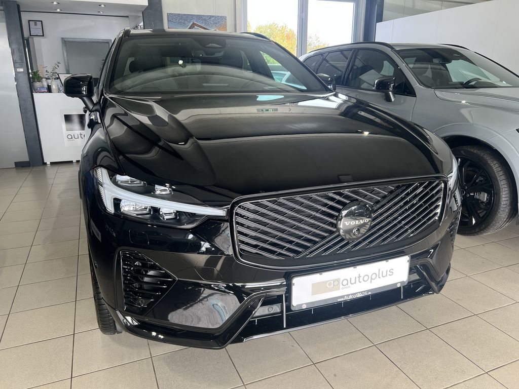 Volvo XC60 2025