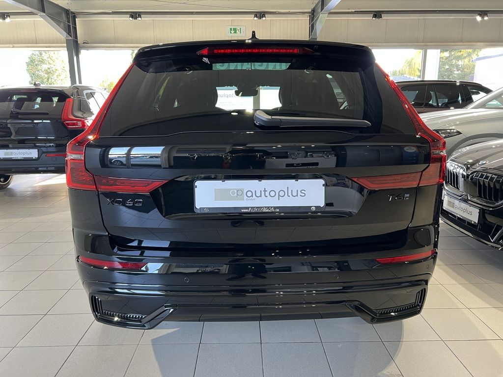 Volvo XC60 2025