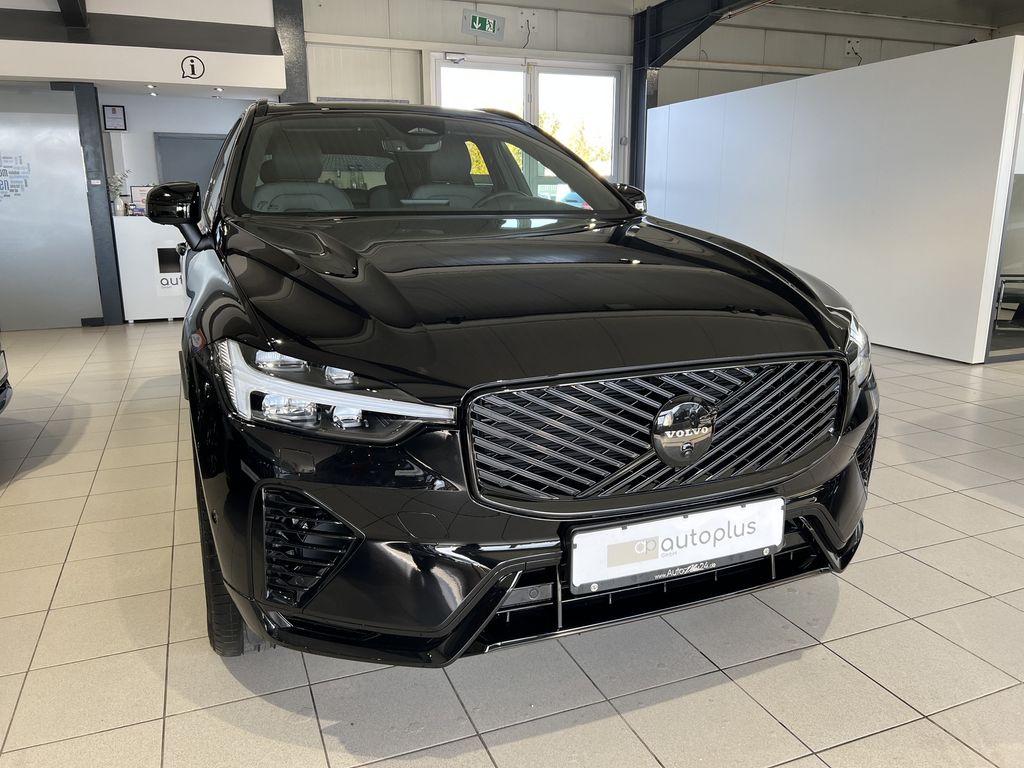 Volvo XC60 2025