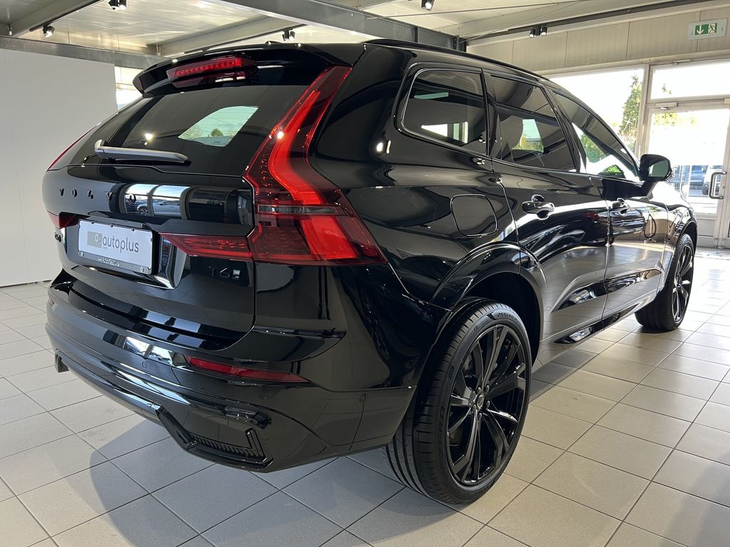 Volvo XC60 2025