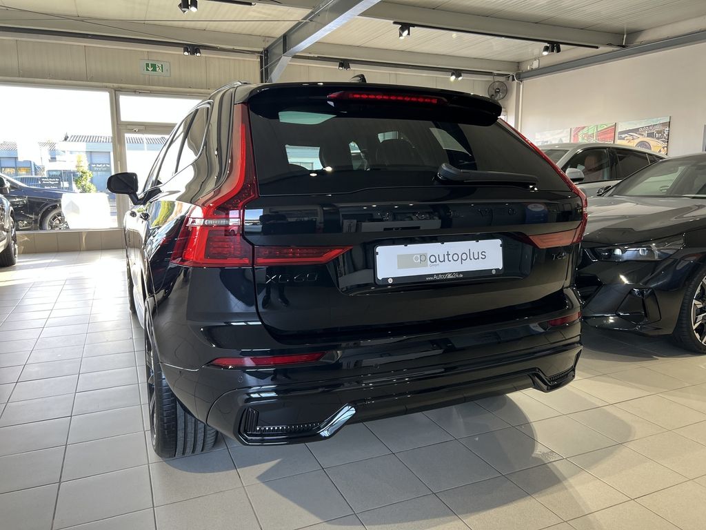 Volvo XC60 2025