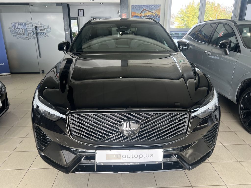 Volvo XC60 2025
