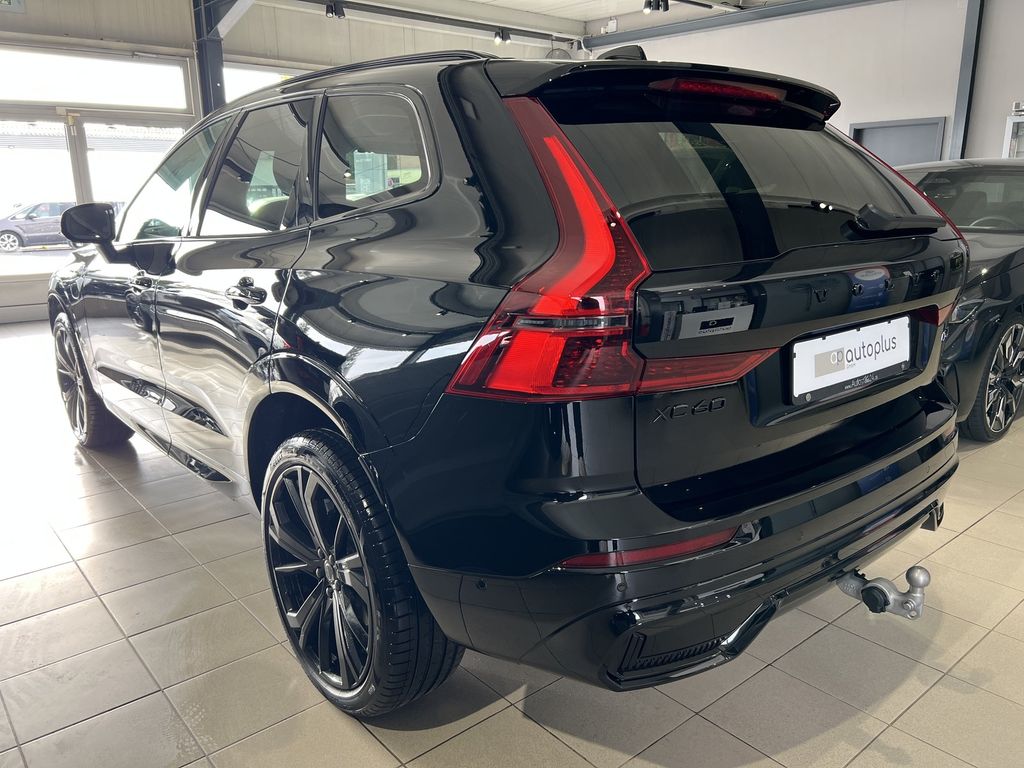 Volvo XC60 2025