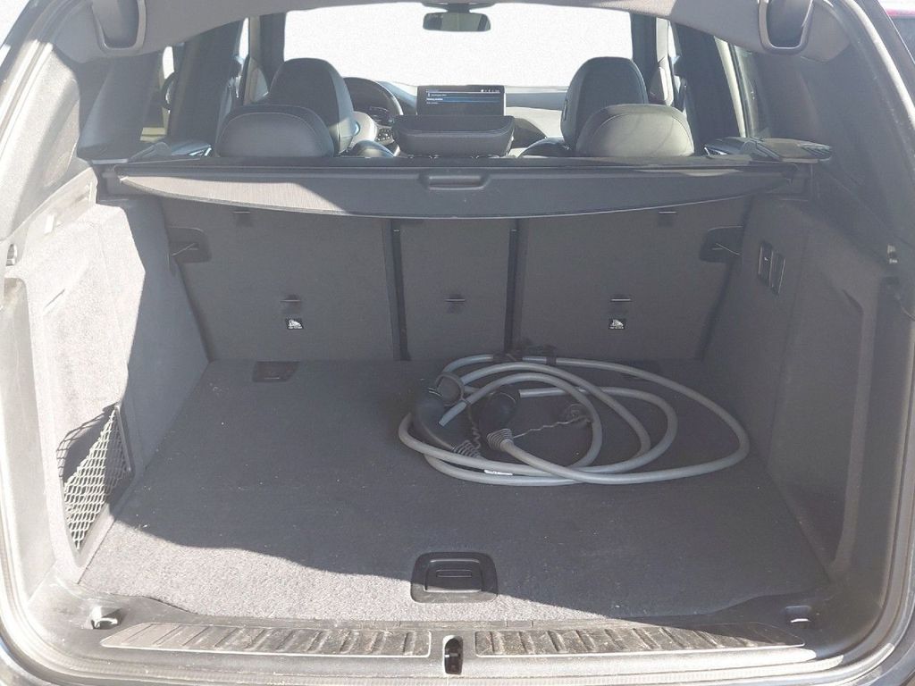 BMW iX3 2023